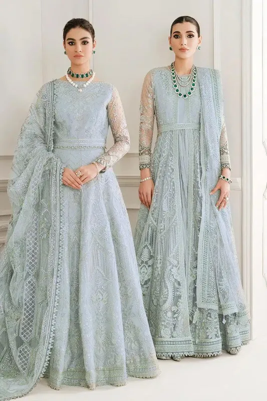 Baroque Chantelle 23 Blue Silk – view 1 – Poshaq