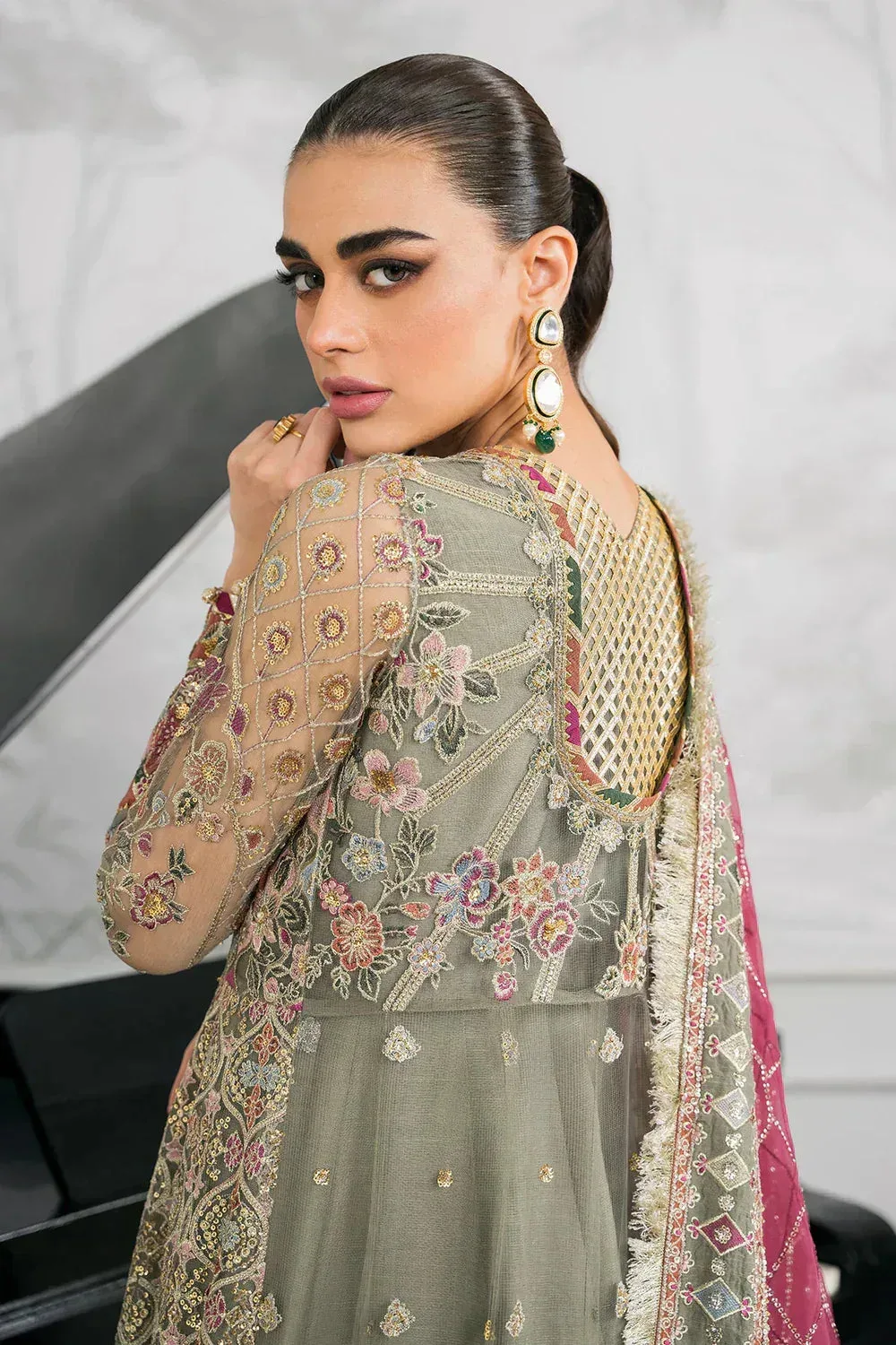 Baroque Chantelle Embroidered Collection 2024 Green Organza – view 7 – Poshaq
