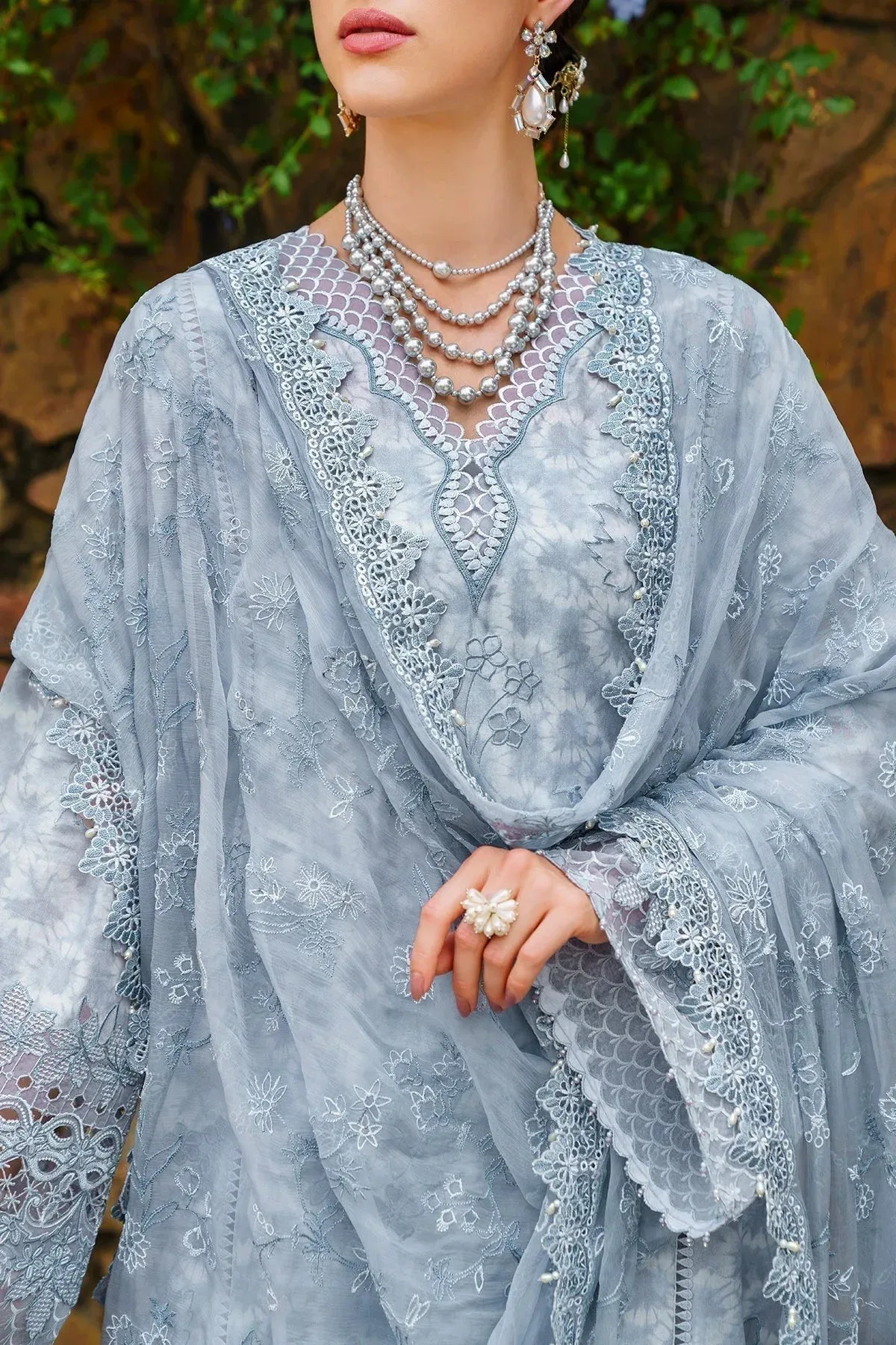 Baroque Swiss Lawn 24 Blue Organza – view 4 – Poshaq