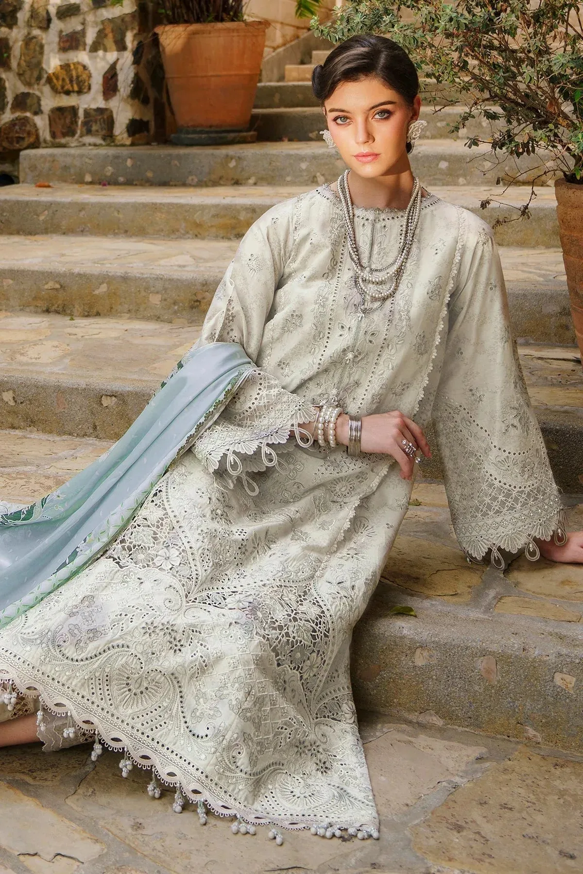 Baroque Swiss Lawn 24 Cream Organza – view 3 – Poshaq