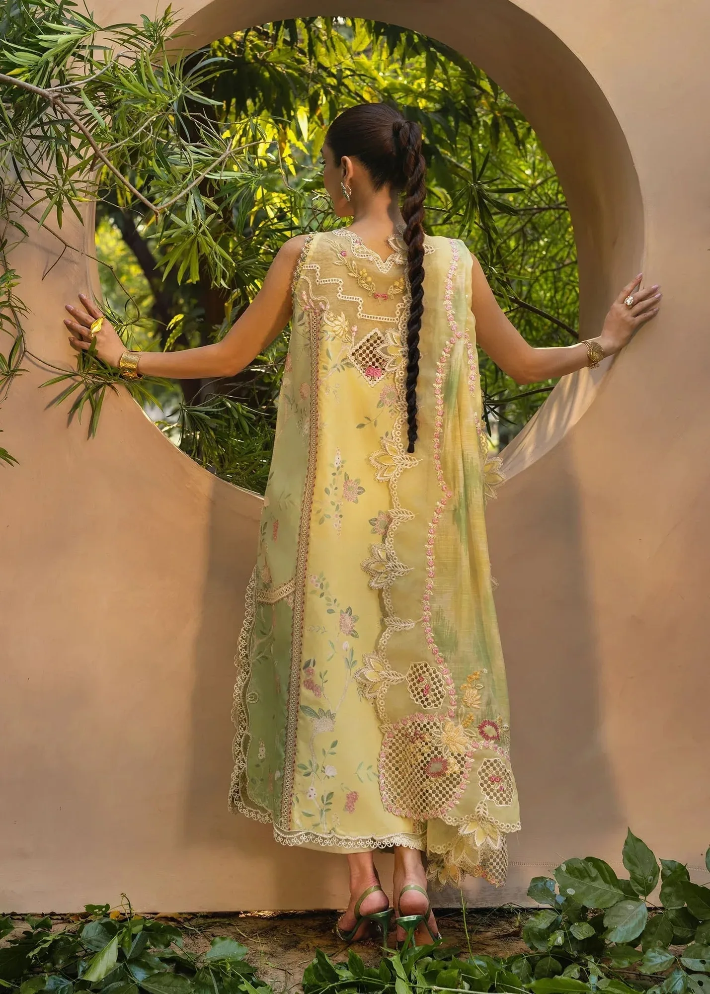 Crimson Tasawar 25 Lemon Yellow Organza – view 2 – Poshaq
