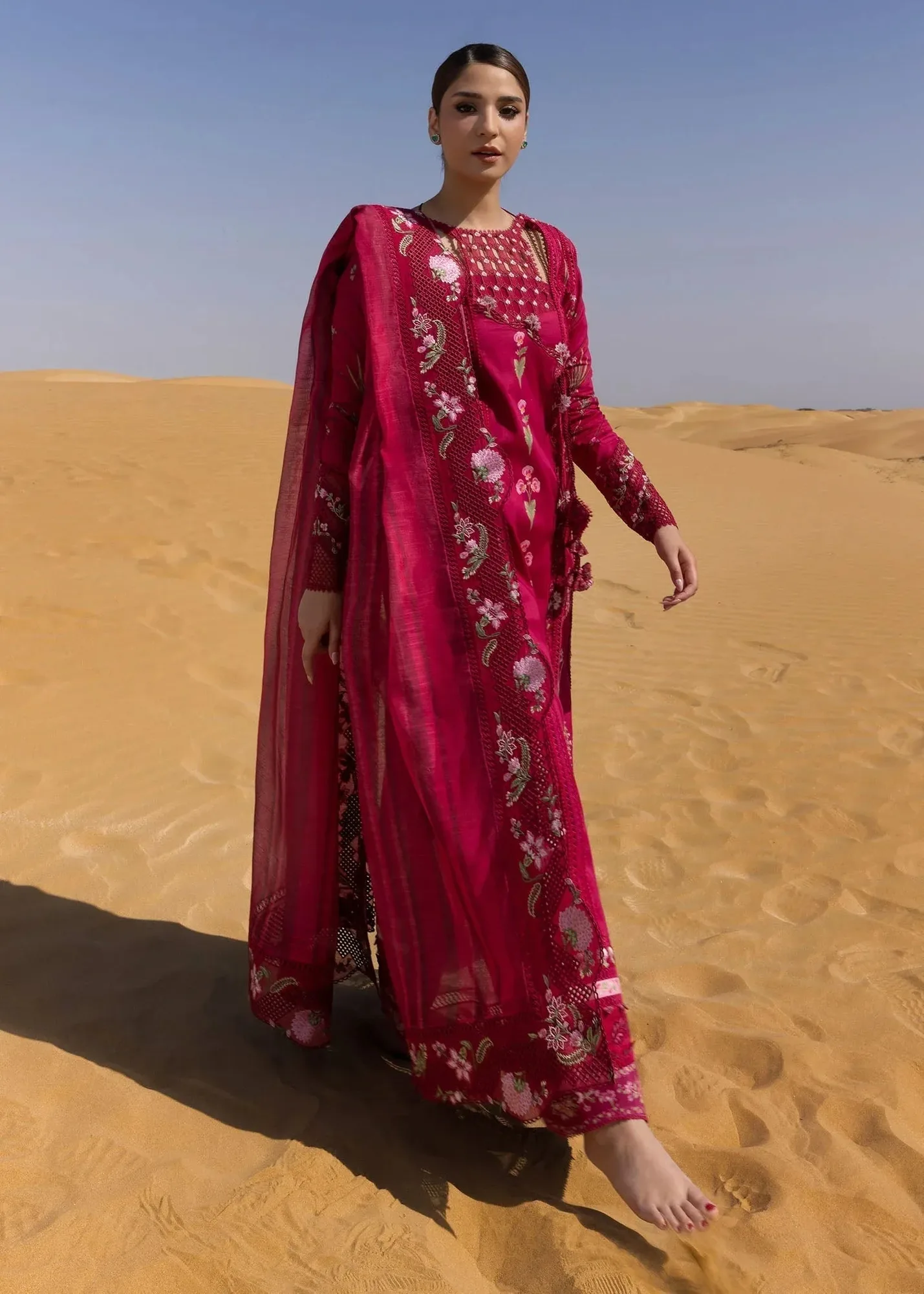 Crimson Floe by Crimson Magenta Organza – view 5 – Poshaq