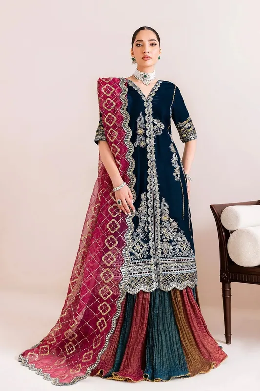 Alizeh Makhmal Luxury Velvet Edit Deep Teal Organza – view 1 – Poshaq