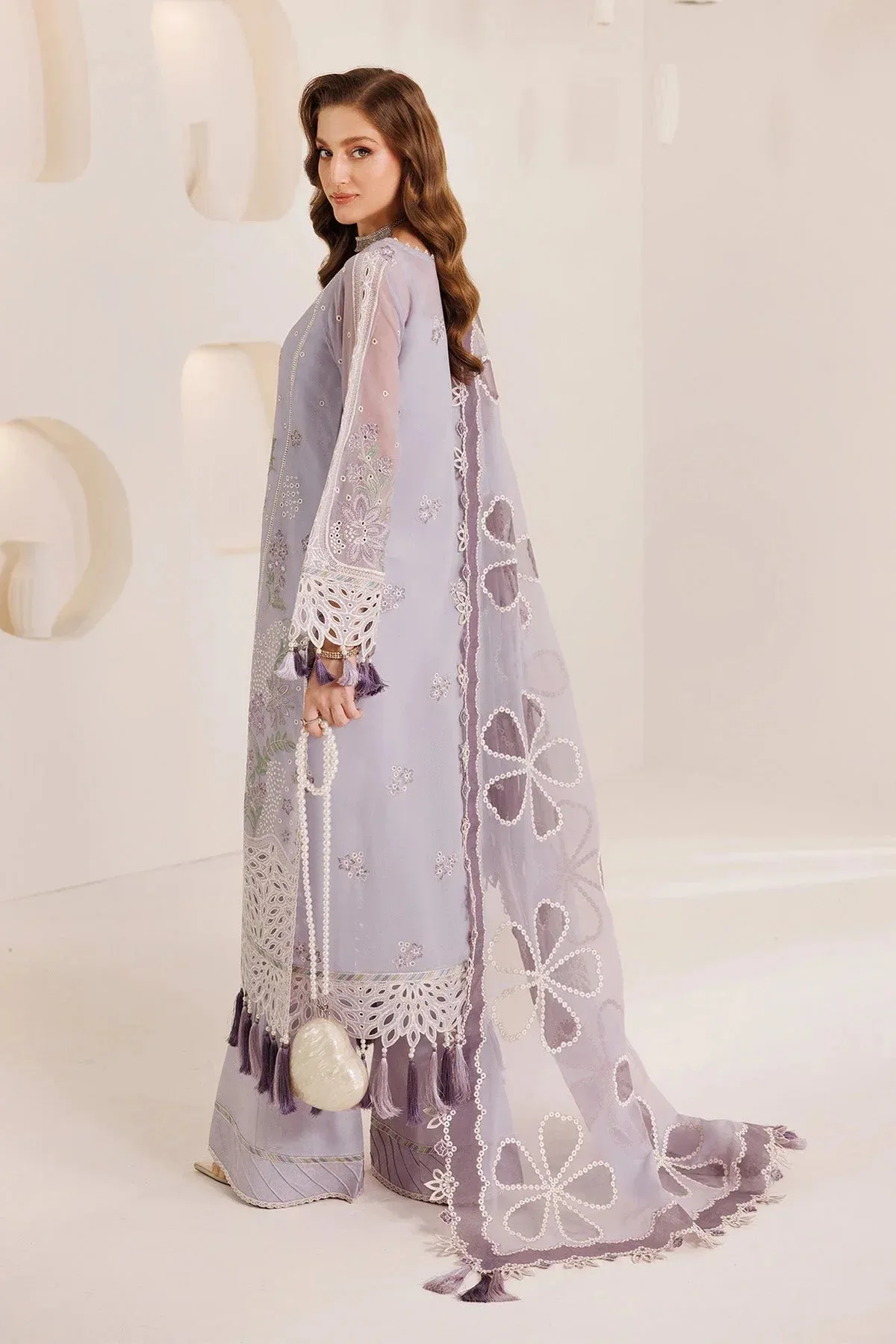 Alizeh Dhaagay 25 light purple Raw Silk – view 2 – Poshaq