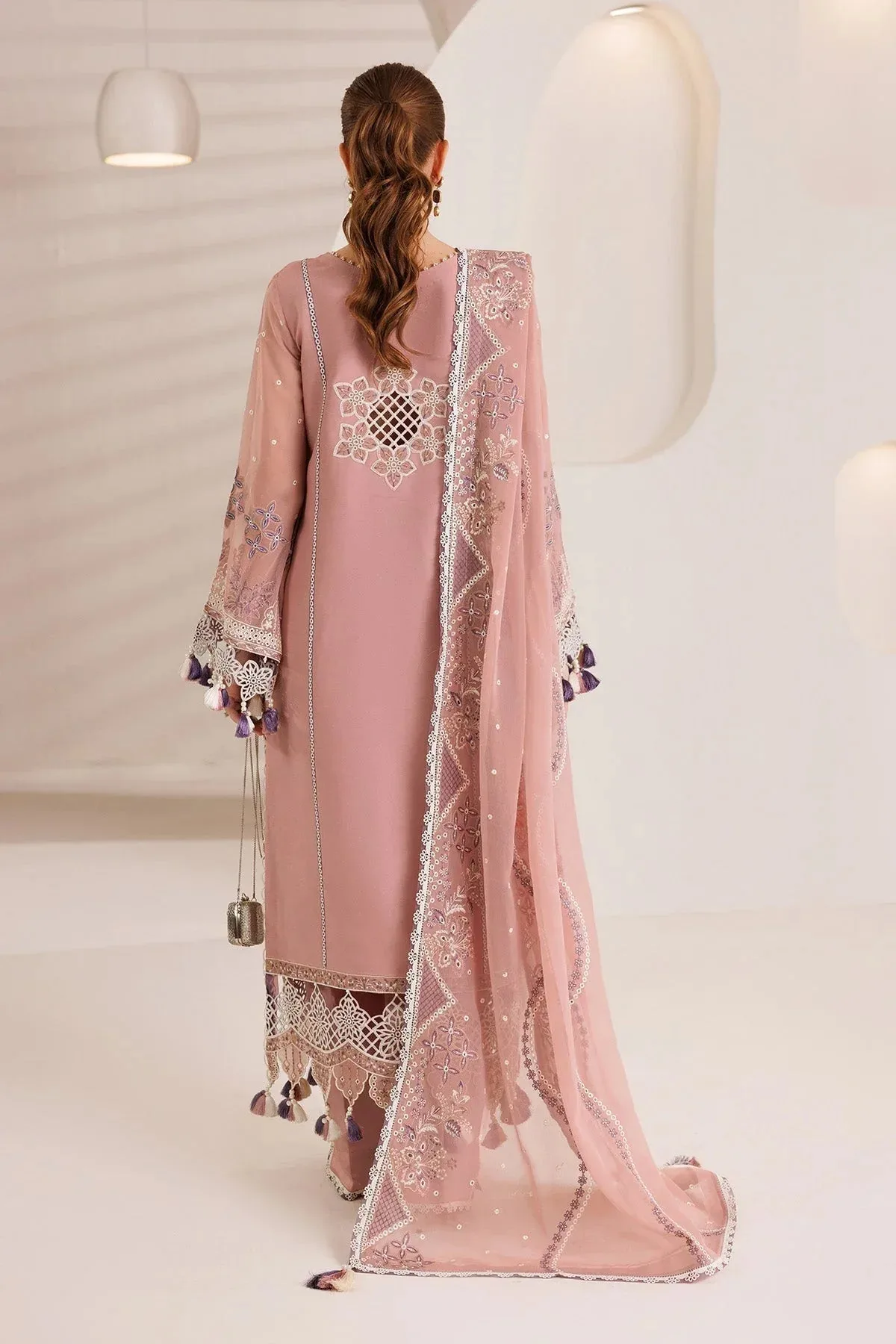 Alizeh Dhaagay 25 peachy pink Raw Silk – view 2 – Poshaq