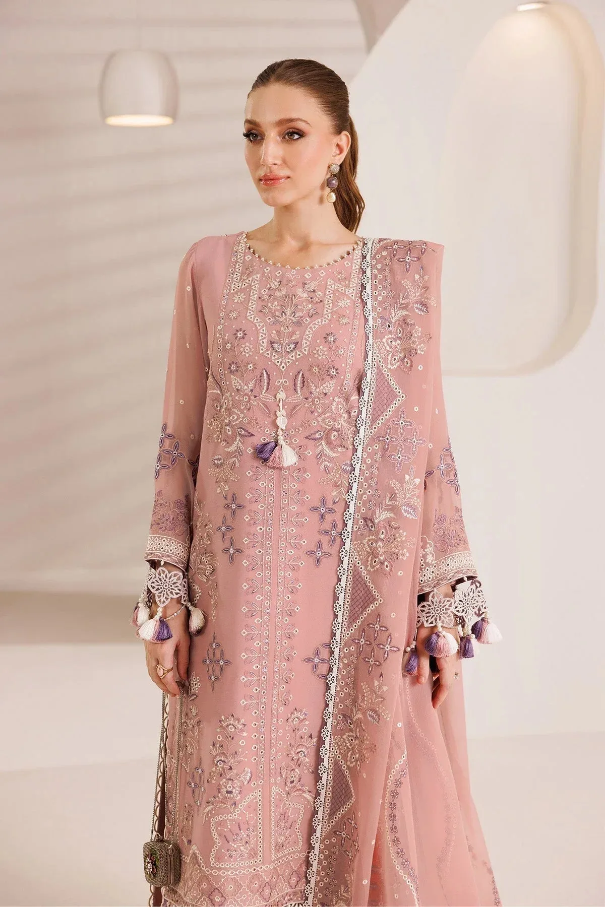 Alizeh Dhaagay 25 peachy pink Raw Silk – view 4 – Poshaq