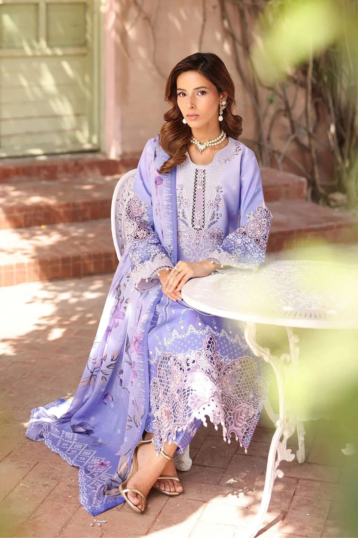 Alizeh Embroidered Printed Festive Edit 25 Lavender Chiffon – view 5 – Poshaq