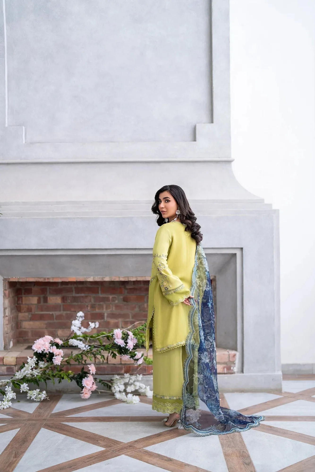 Dhanak SS 25 Luxury Pret Neon Green Cotton Silk – view 2 – Poshaq