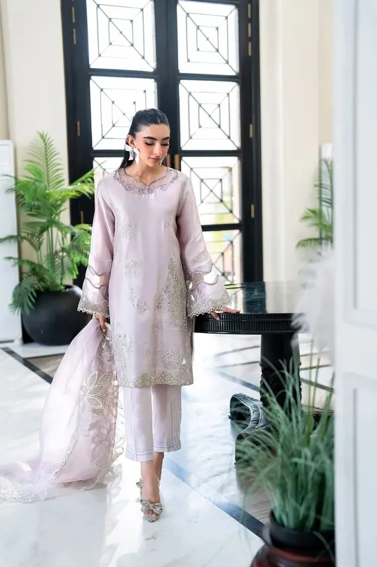 Dhanak SS 25 Luxury Pret Soft Lilac Silk – view 1 – Poshaq