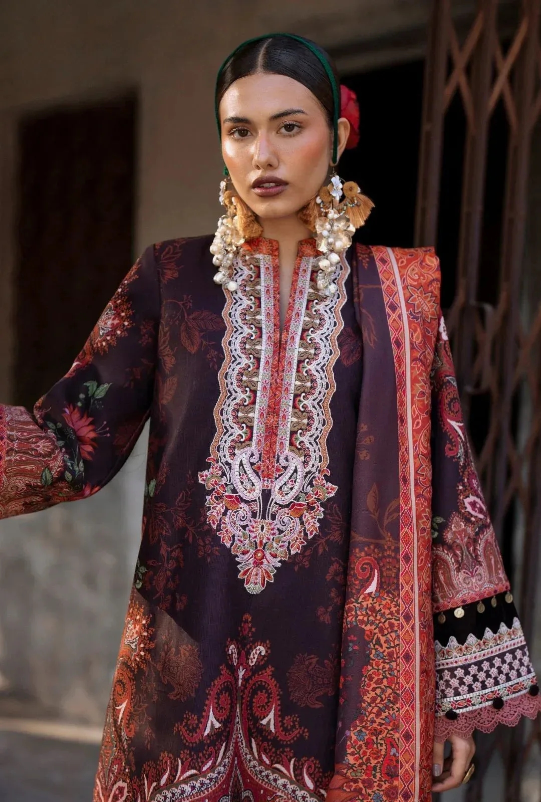 AJR Couture Sard Sham Chocolate Brown Linen – view 4 – Poshaq