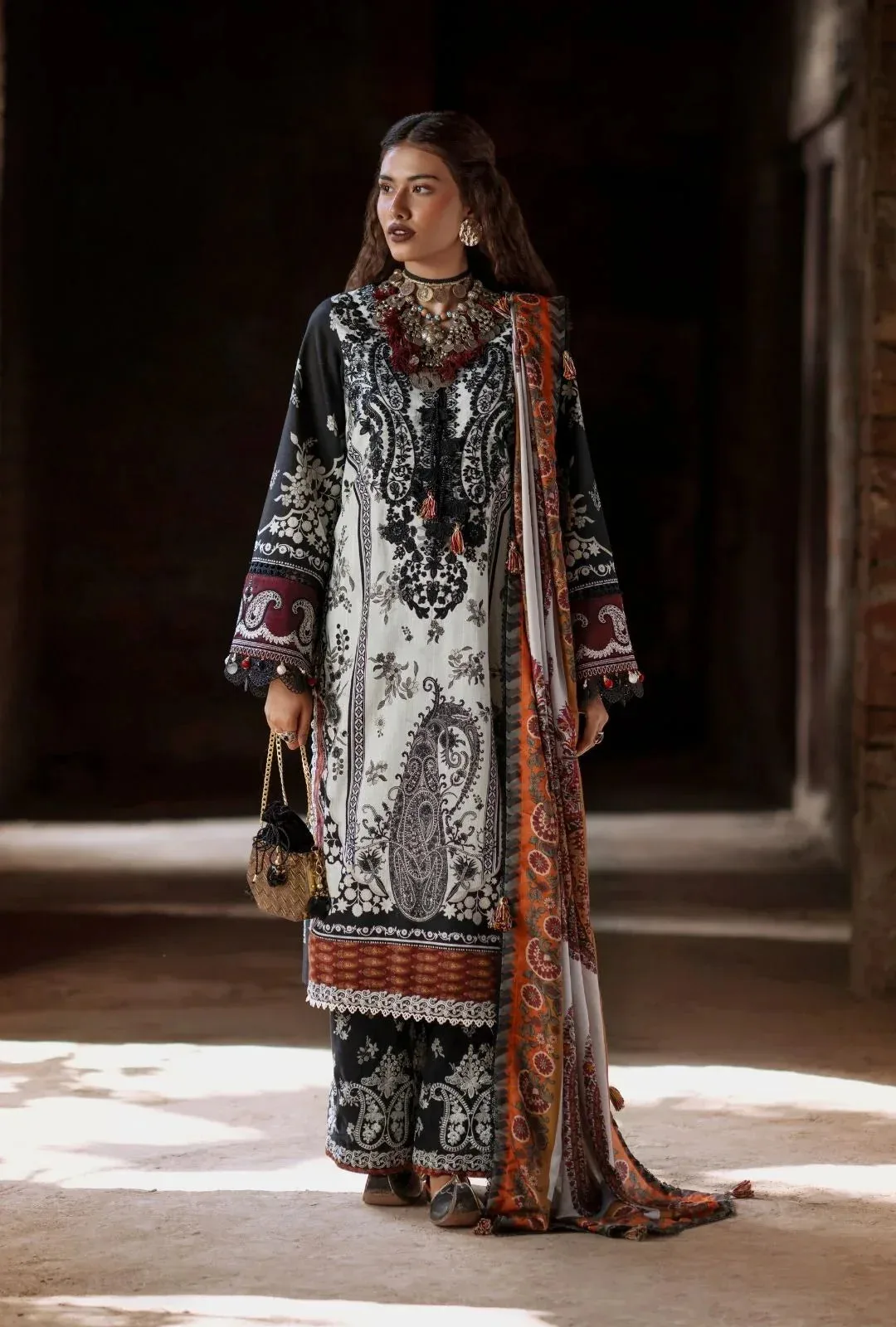 AJR Couture Sard Sham White Khaddar – view 1 – Poshaq