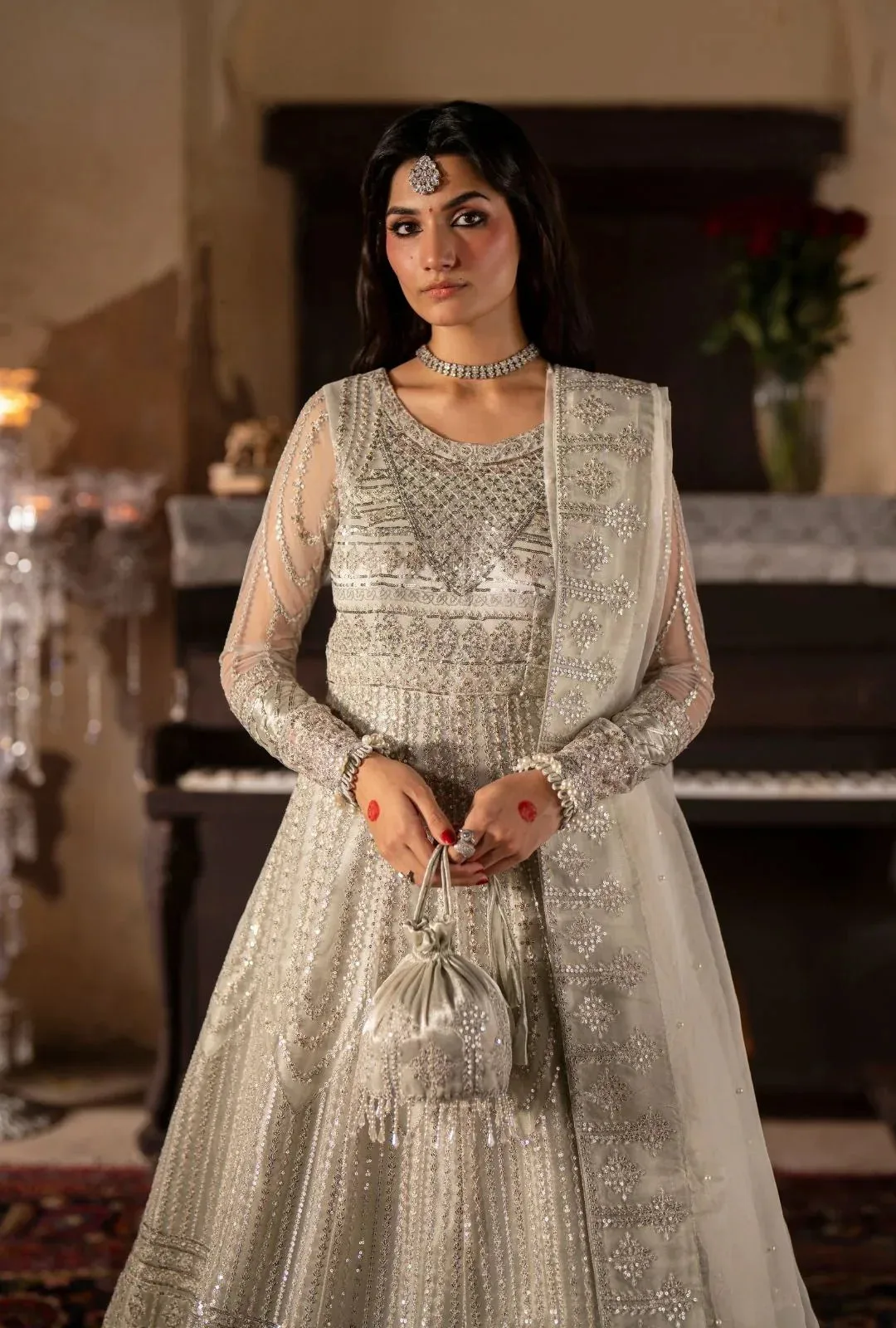 AJR Couture Dastan e Ishq Ivory Organza – view 4 – Poshaq