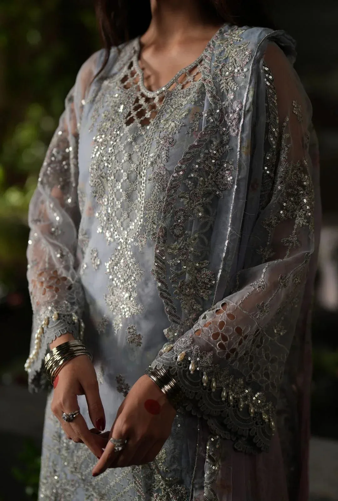AJR Couture Dastan e Ishq Grey Organza – view 3 – Poshaq