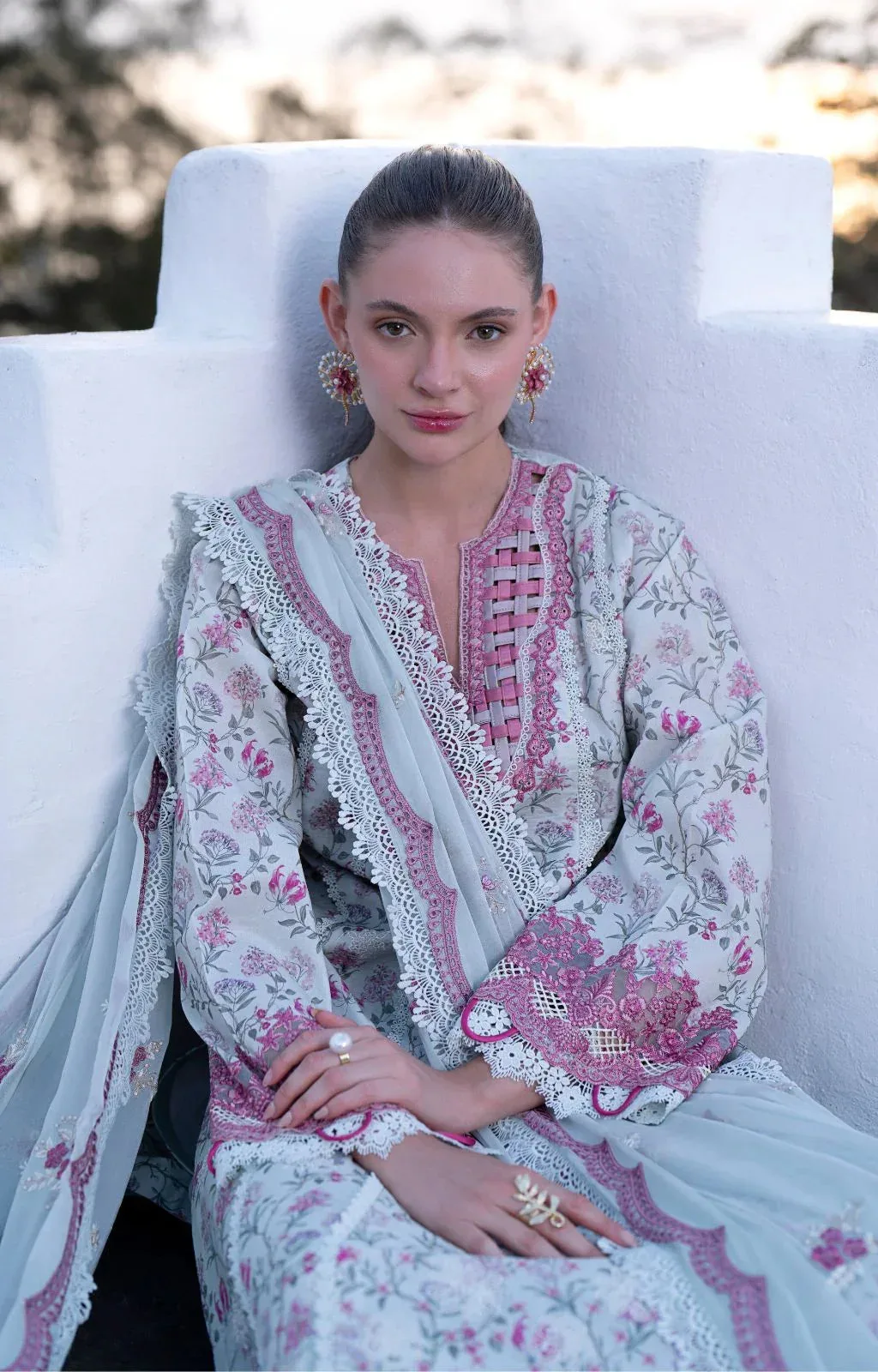 AJR Couture Printakari Lawn 25 Ice Blue Chiffon – view 5 – Poshaq