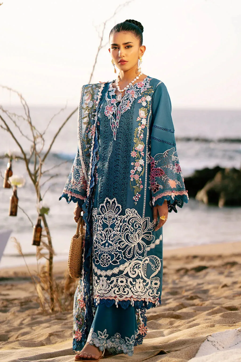 AJR Couture Dastan Luxury Lawn 25 Sea Green Organza – view 1 – Poshaq
