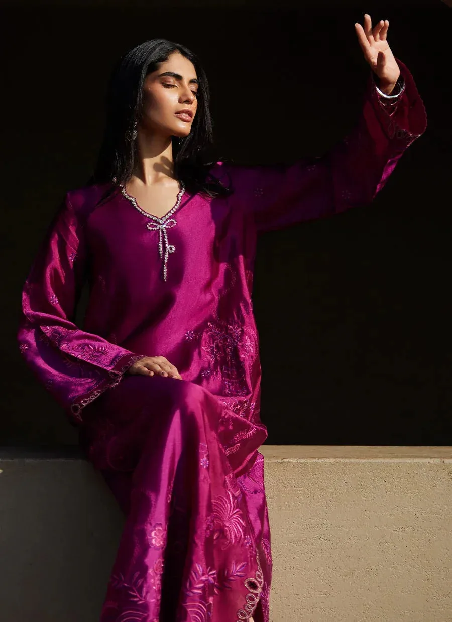 Farah Talib Aziz Laani The Kaftan Edit Magenta Raw Silk – view 3 – Poshaq