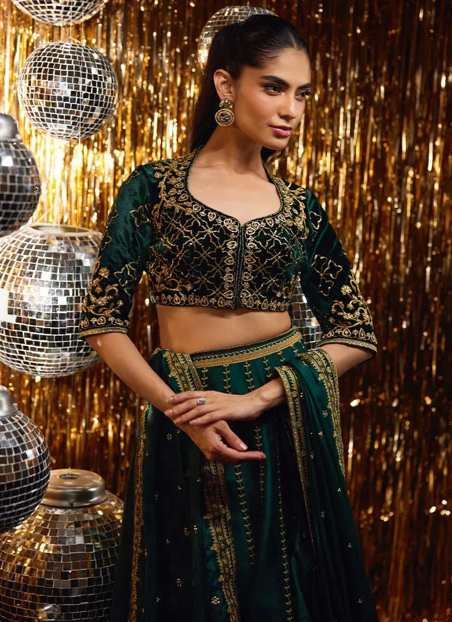 Farah Talib Aziz Velvet Fete 4 Green Raw Silk – view 4 – Poshaq
