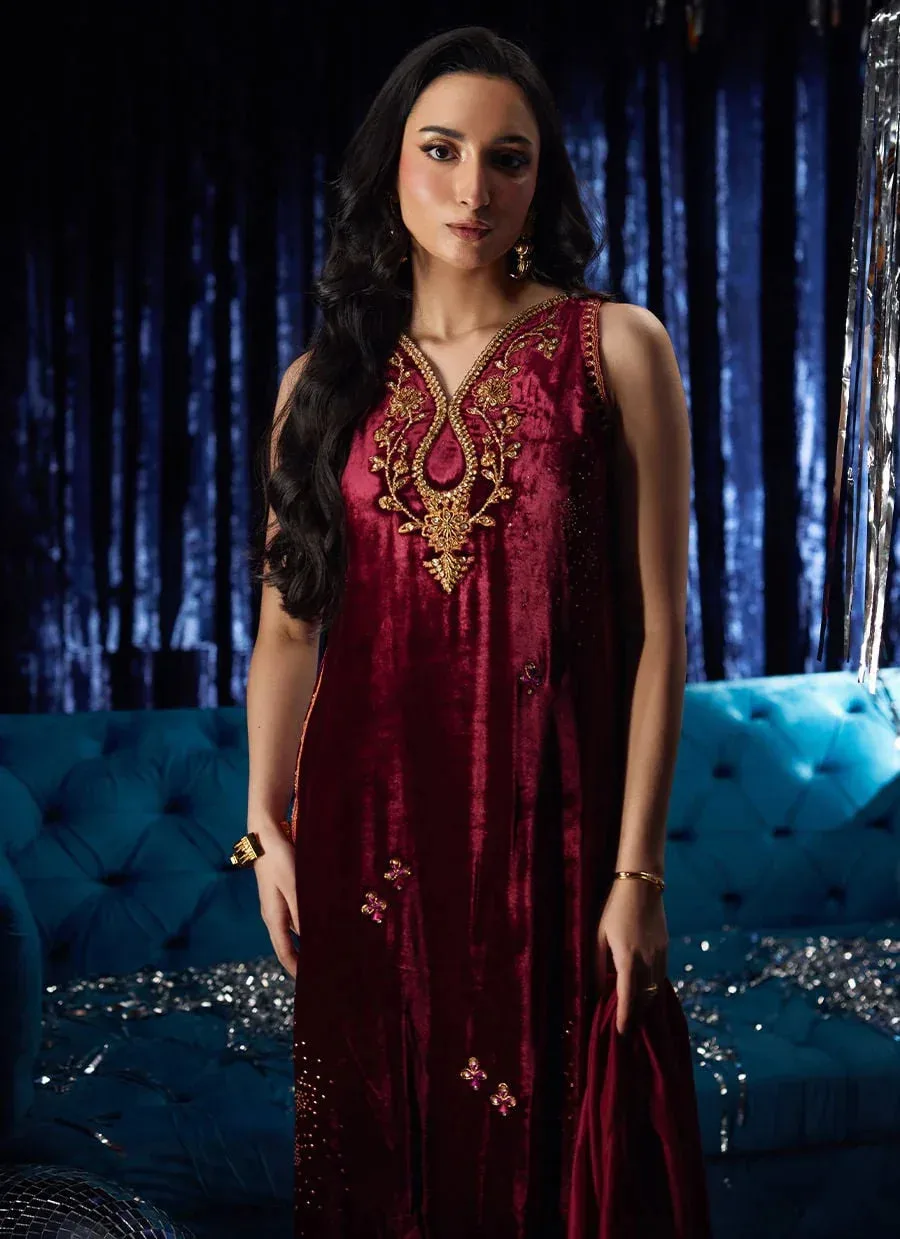 Farah Talib Aziz Velvet Fete 4 Maroon Raw Silk – view 3 – Poshaq