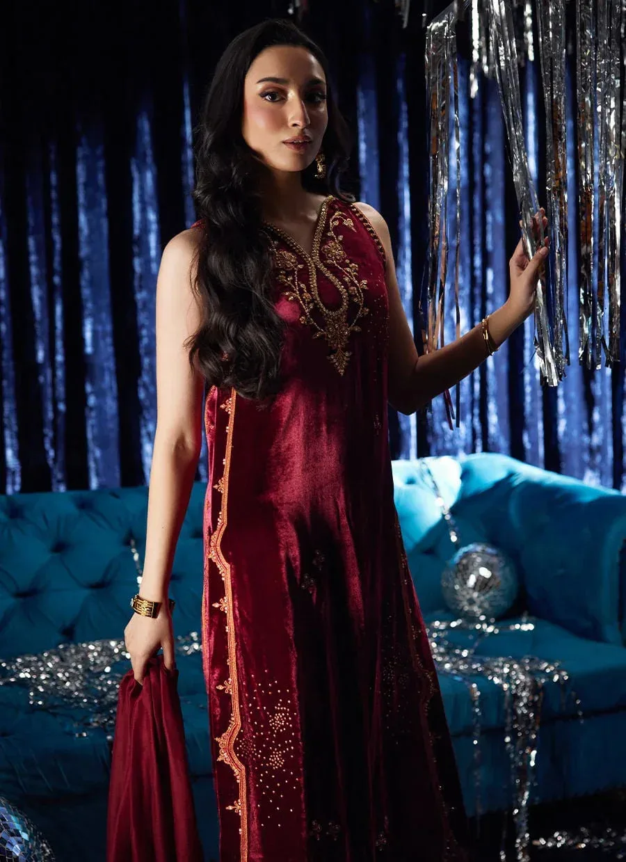 Farah Talib Aziz Velvet Fete 4 Maroon Raw Silk – view 4 – Poshaq