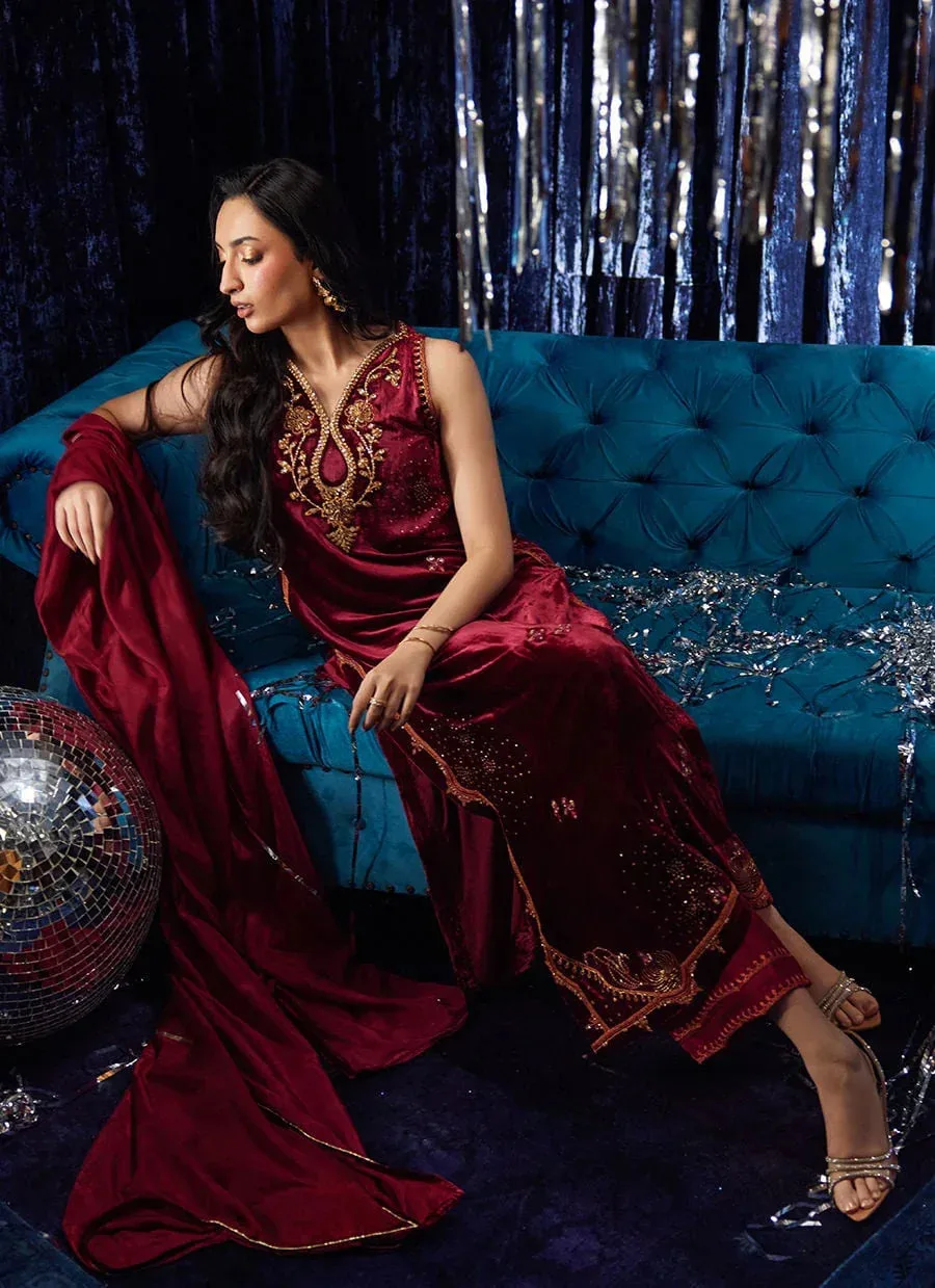 Farah Talib Aziz Velvet Fete 4 Maroon Raw Silk – view 6 – Poshaq