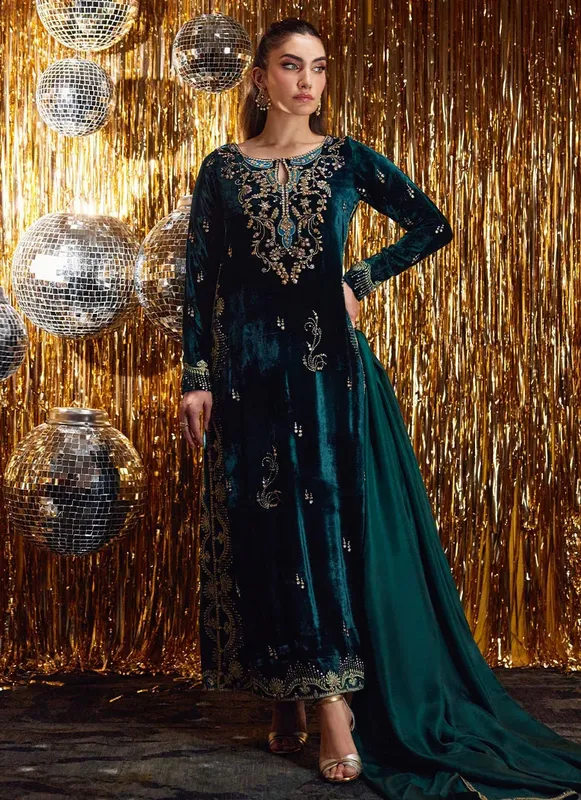Farah Talib Aziz Velvet Fete 4 Green Raw Silk – view 1 – Poshaq