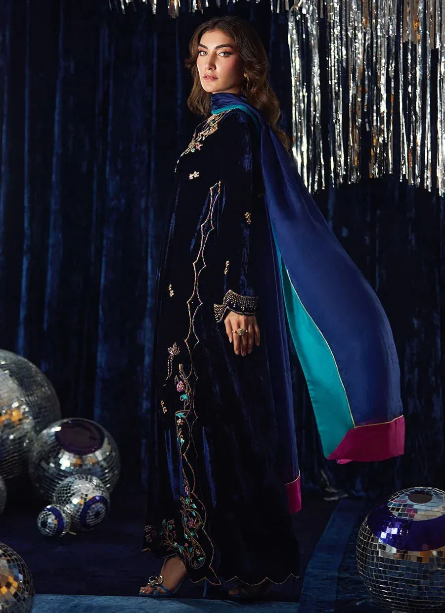 Farah Talib Aziz Velvet Fete 4 Pink Raw Silk – view 5 – Poshaq