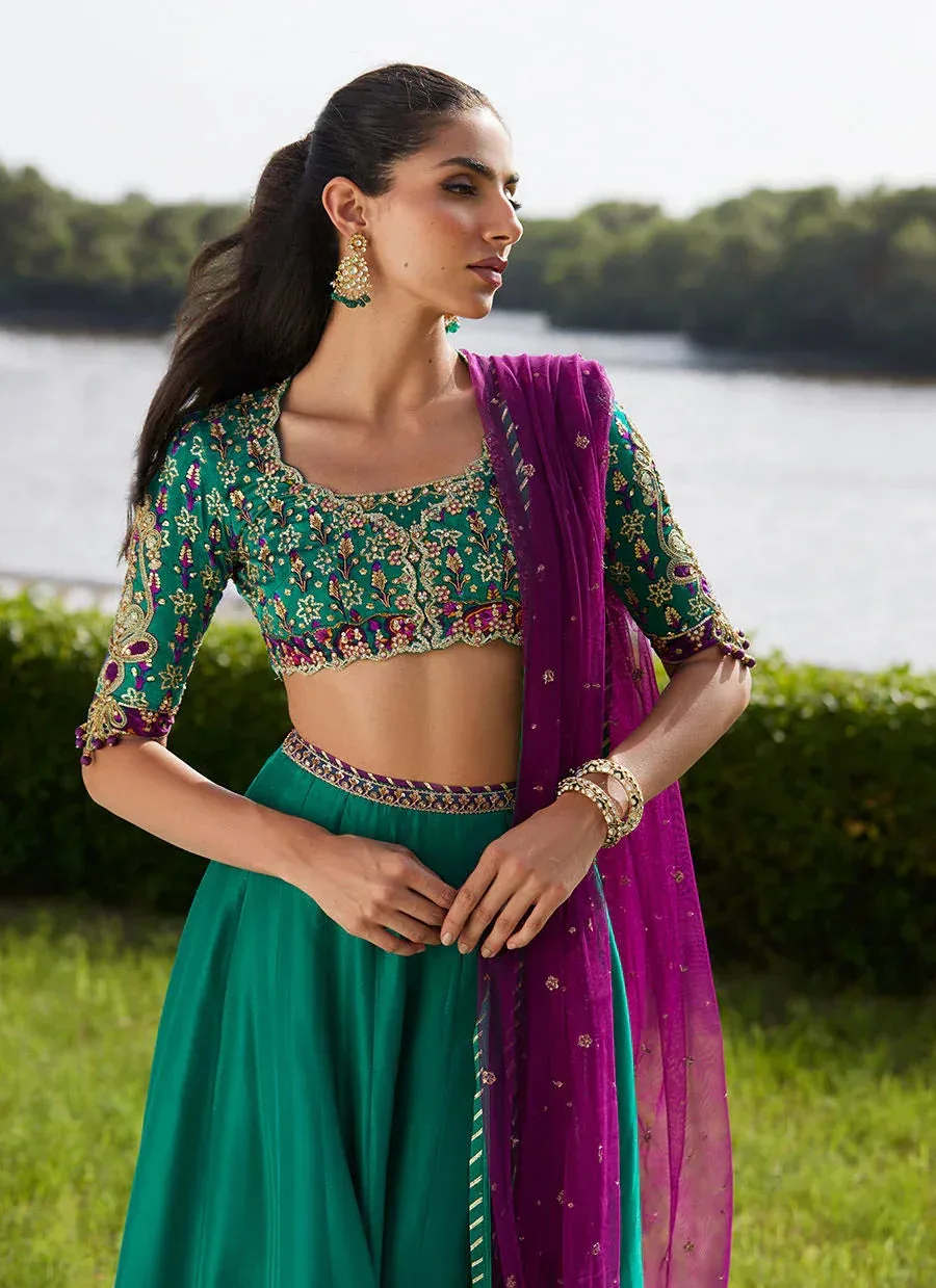Farah Talib Aziz Mayna Festive Luxe Pret Emerald Green Raw Silk – view 4 – Poshaq