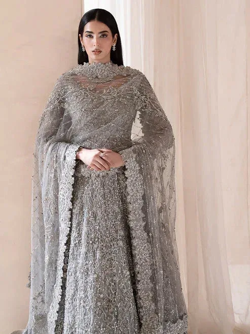 Epoque Reve Luxury Formals Light Gray – view 5 – Poshaq