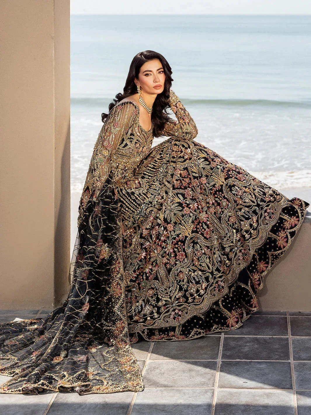 Epoque Reverie Eternelle Black – view 8 – Poshaq