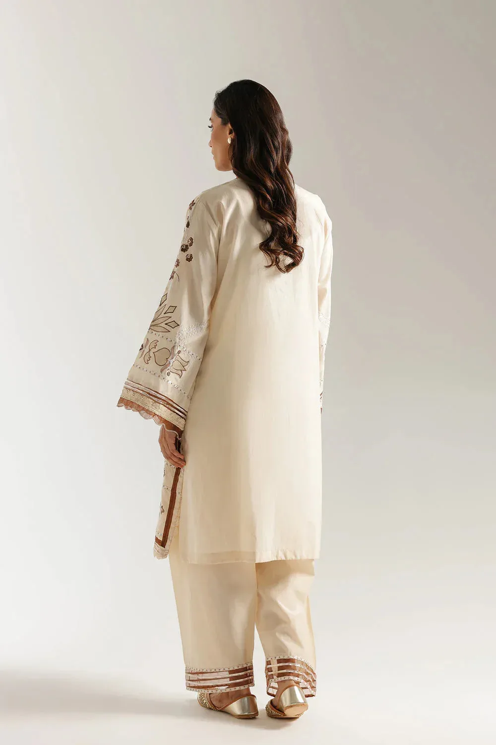 Ethnic Rozana Collection 25 Beige – view 2 – Poshaq