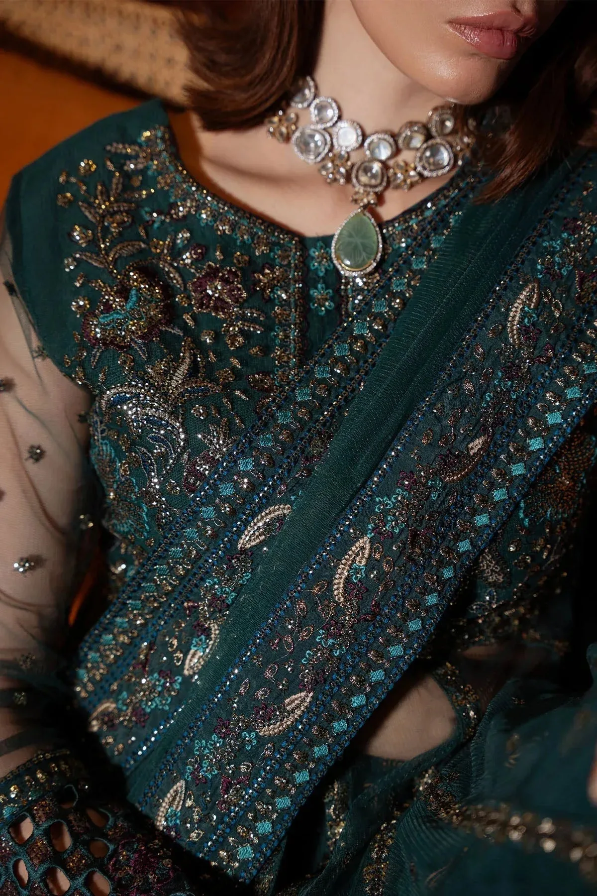 Nureh Elaya Formals Mineral Green Raw Silk – view 3 – Poshaq