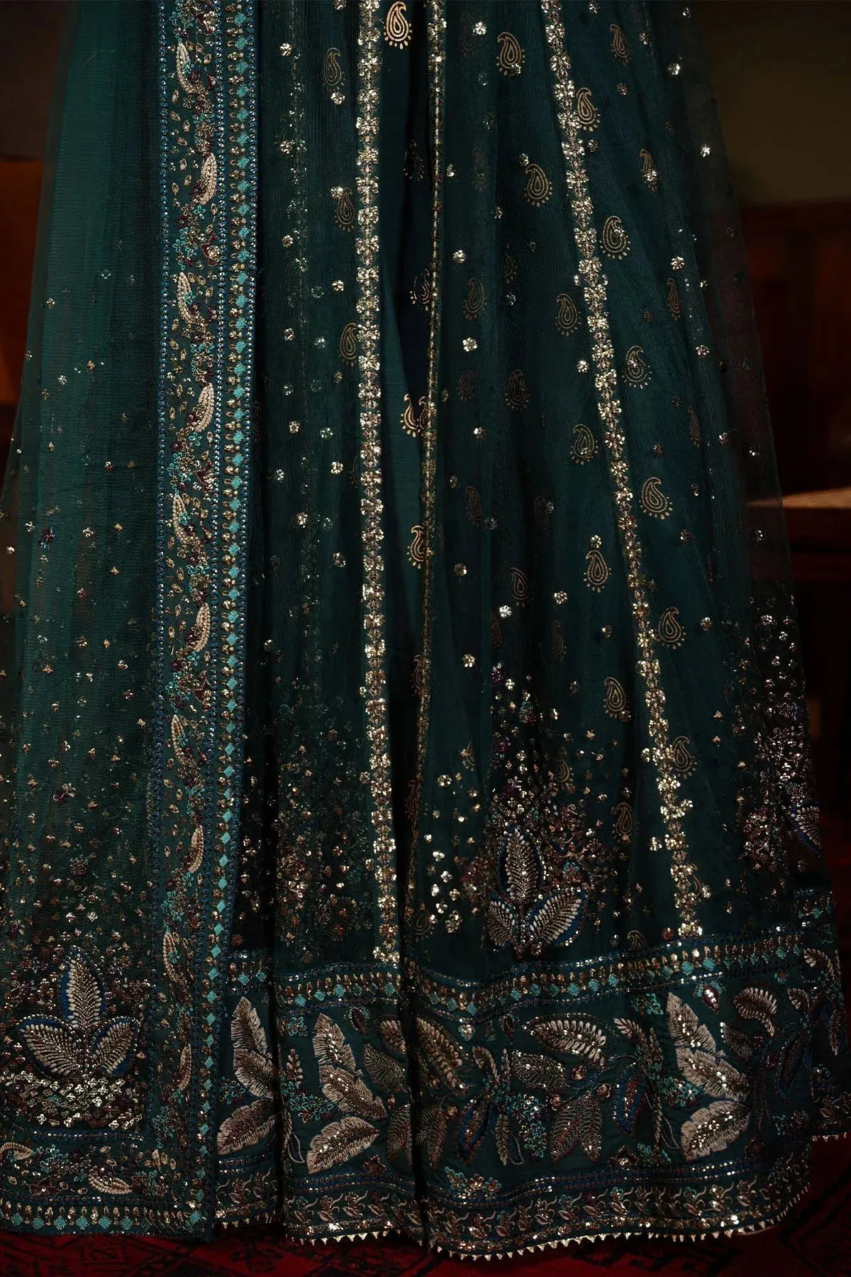 Nureh Elaya Formals Mineral Green Raw Silk – view 5 – Poshaq