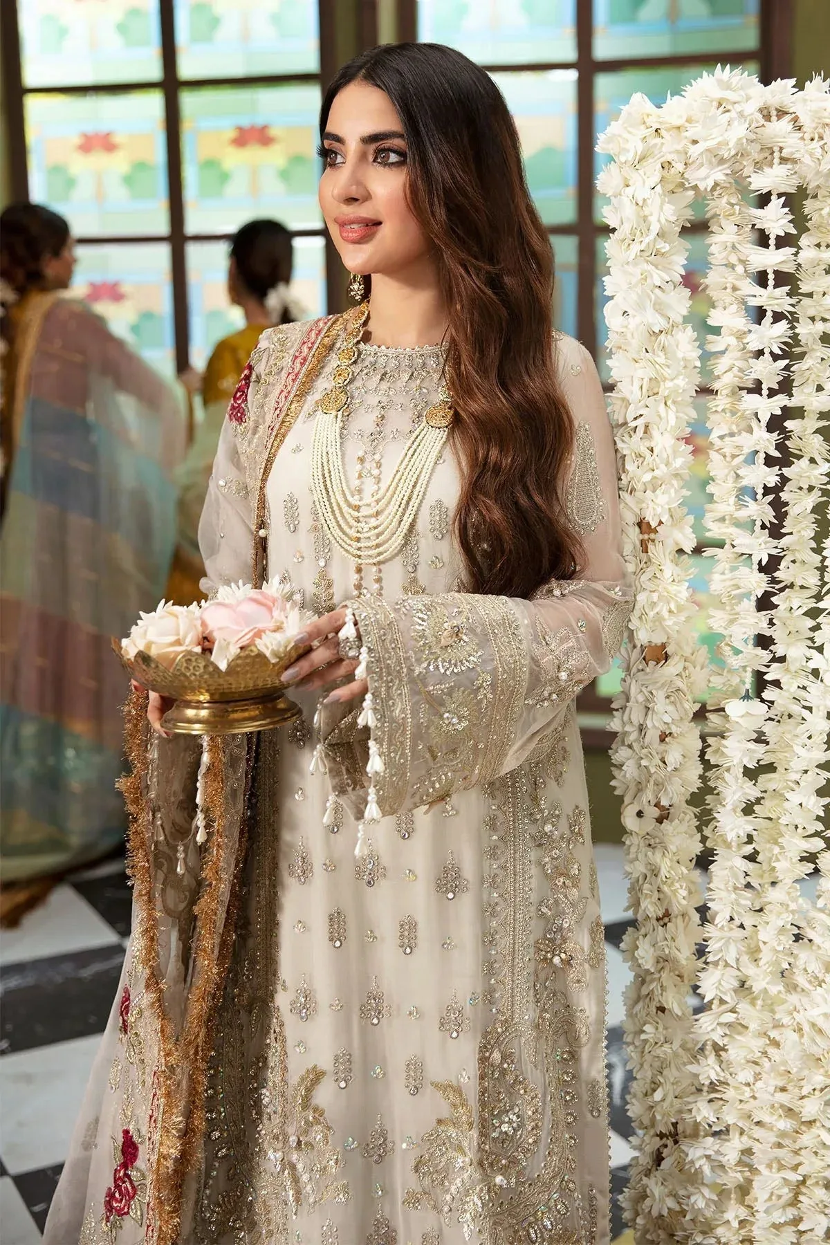 Nureh Jhoomro 25' Organza – view 2 – Poshaq