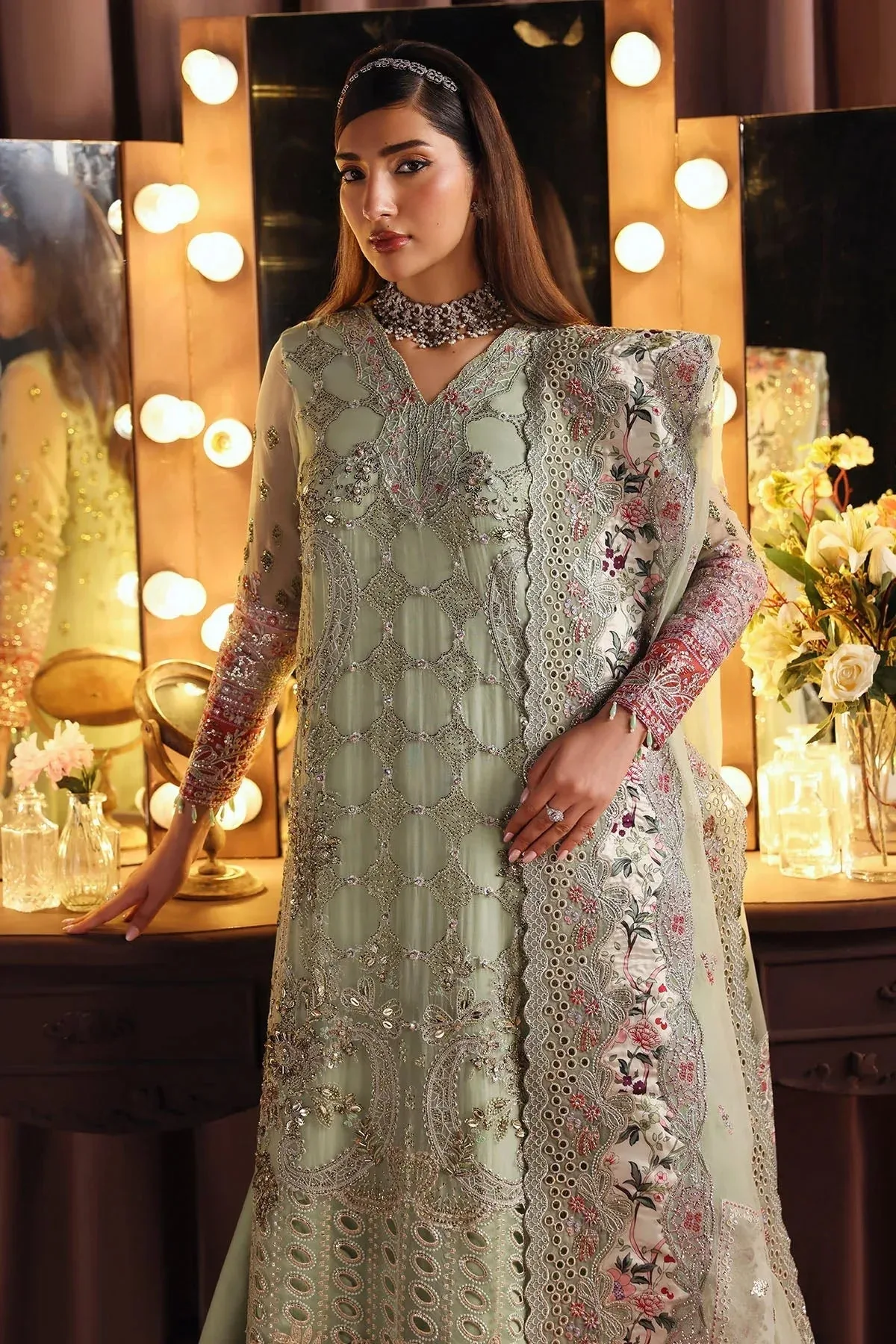 Nureh Jhoomro 25' Raw Silk – view 5 – Poshaq