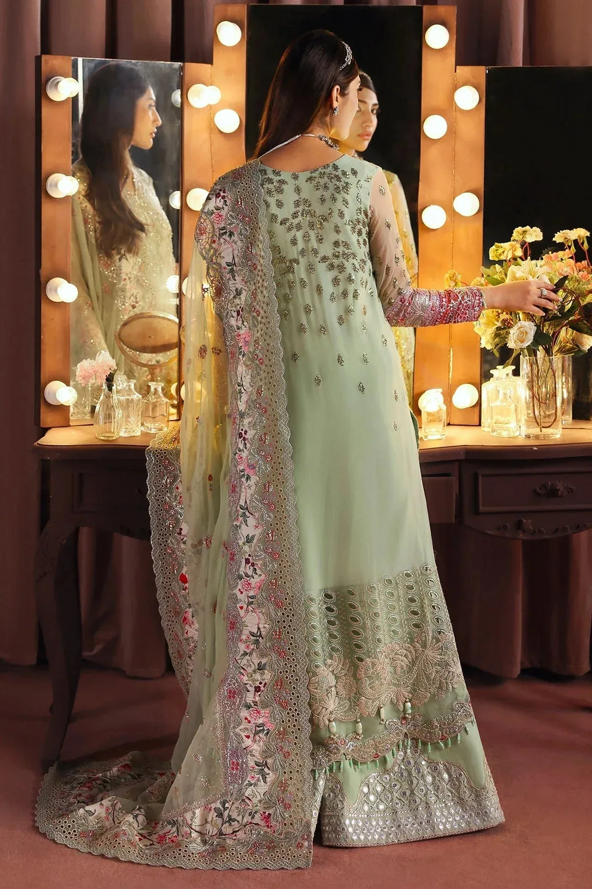 Nureh Jhoomro 25' Raw Silk – view 7 – Poshaq