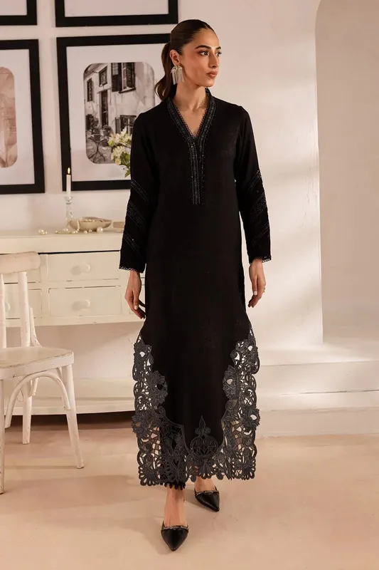 Nureh Shades of Winter Black – view 1 – Poshaq
