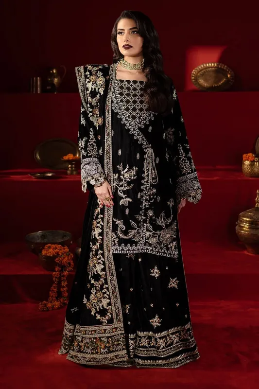 Nureh Maya Velvet Black Velvet – view 1 – Poshaq