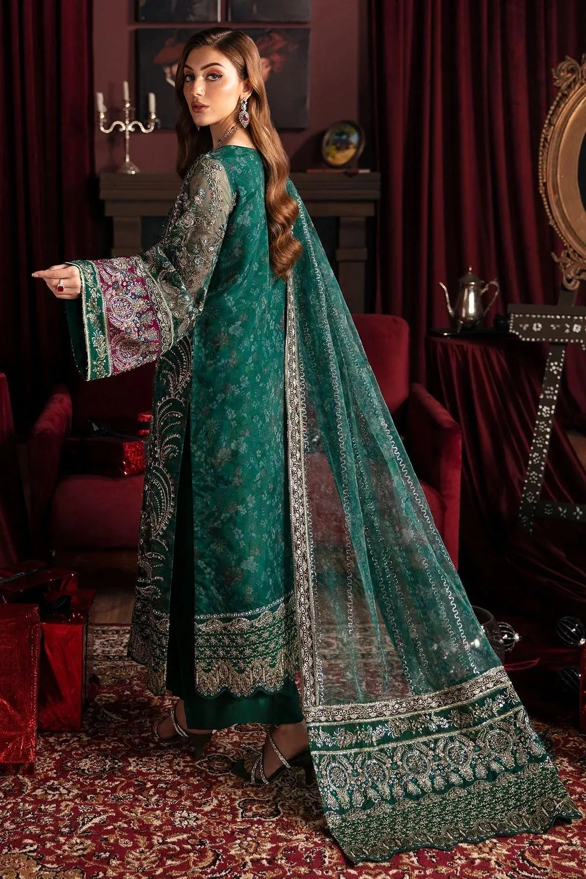 Nureh Elanora Formal 24 Bottle Green Raw Silk – view 2 – Poshaq