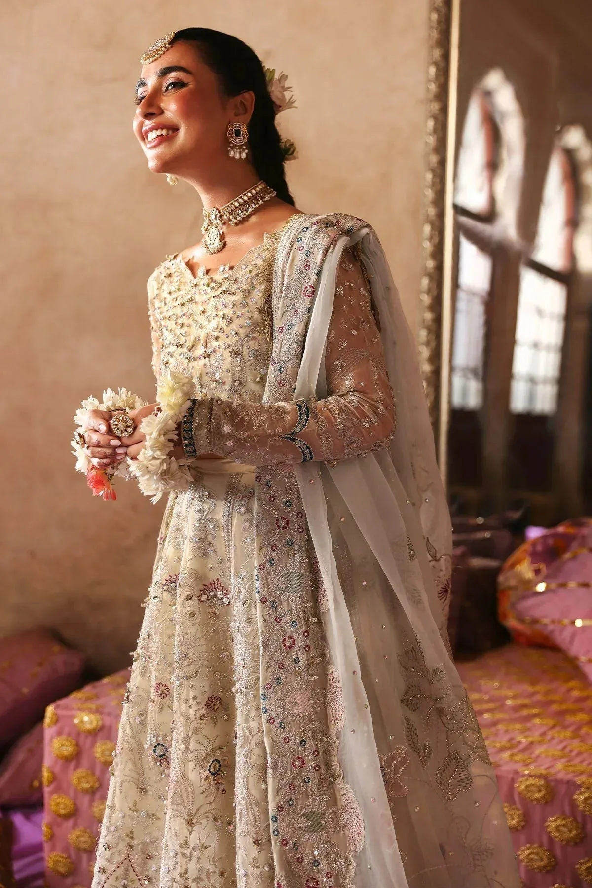 Nureh Jhoomro Wedding Formals Off White Raw Silk – view 7 – Poshaq