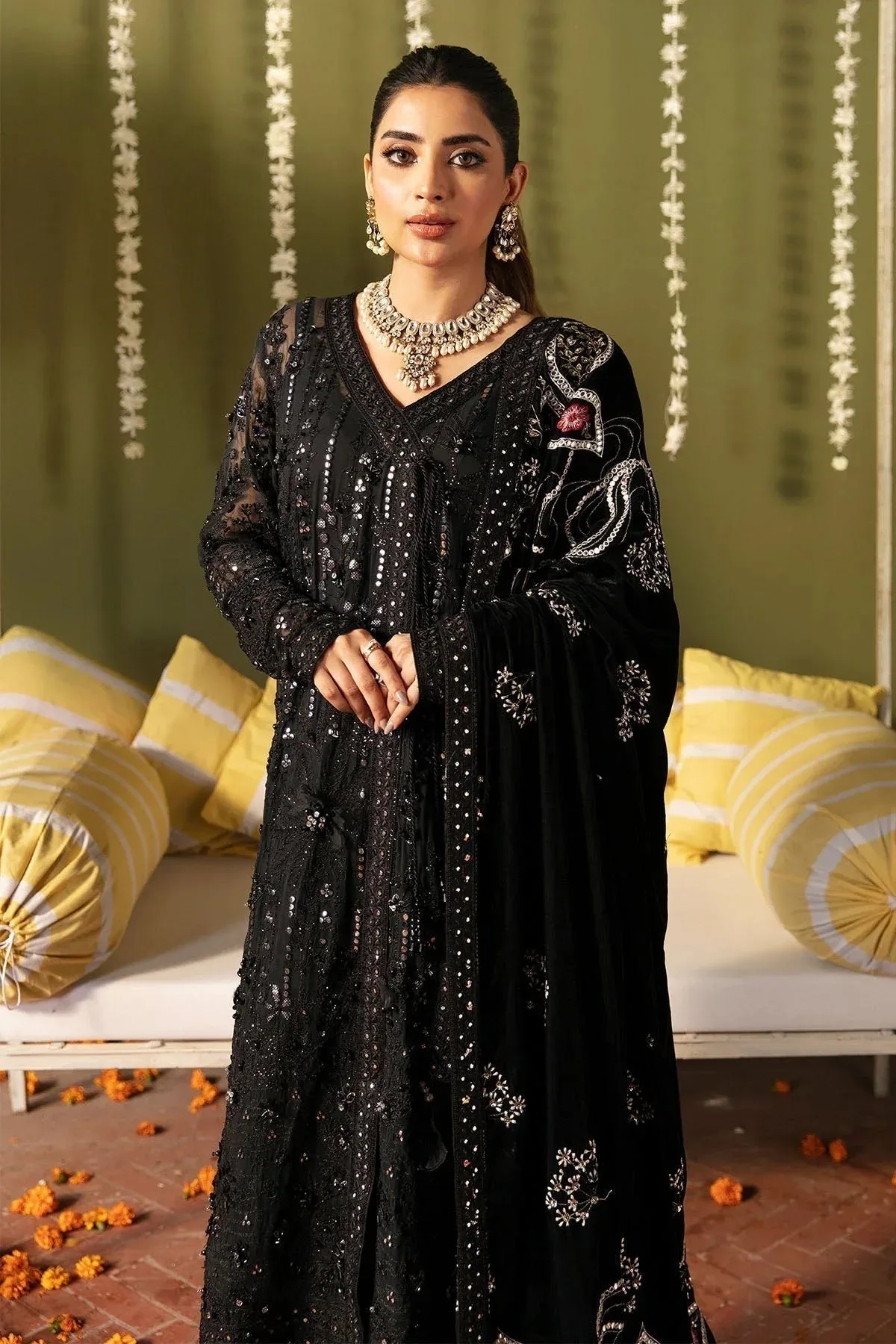 Nureh Jhoomro Wedding Formals Black Organza – view 3 – Poshaq