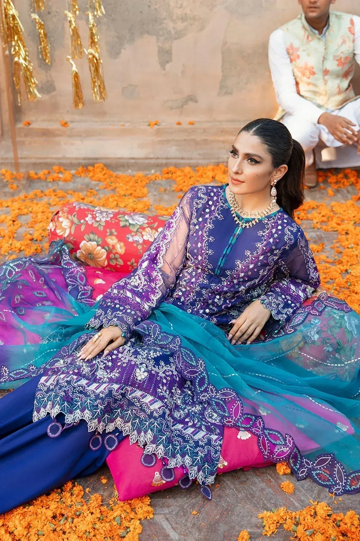 Nureh Jhoomro Wedding Formals Blue Cotton Silk – view 4 – Poshaq
