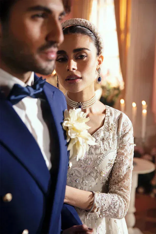 Nureh The Secret Garden Ivory Raw Silk – view 6 – Poshaq