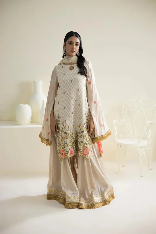 Farhat Jahan Luxury Pret Off White Silk – view 1 – Poshaq