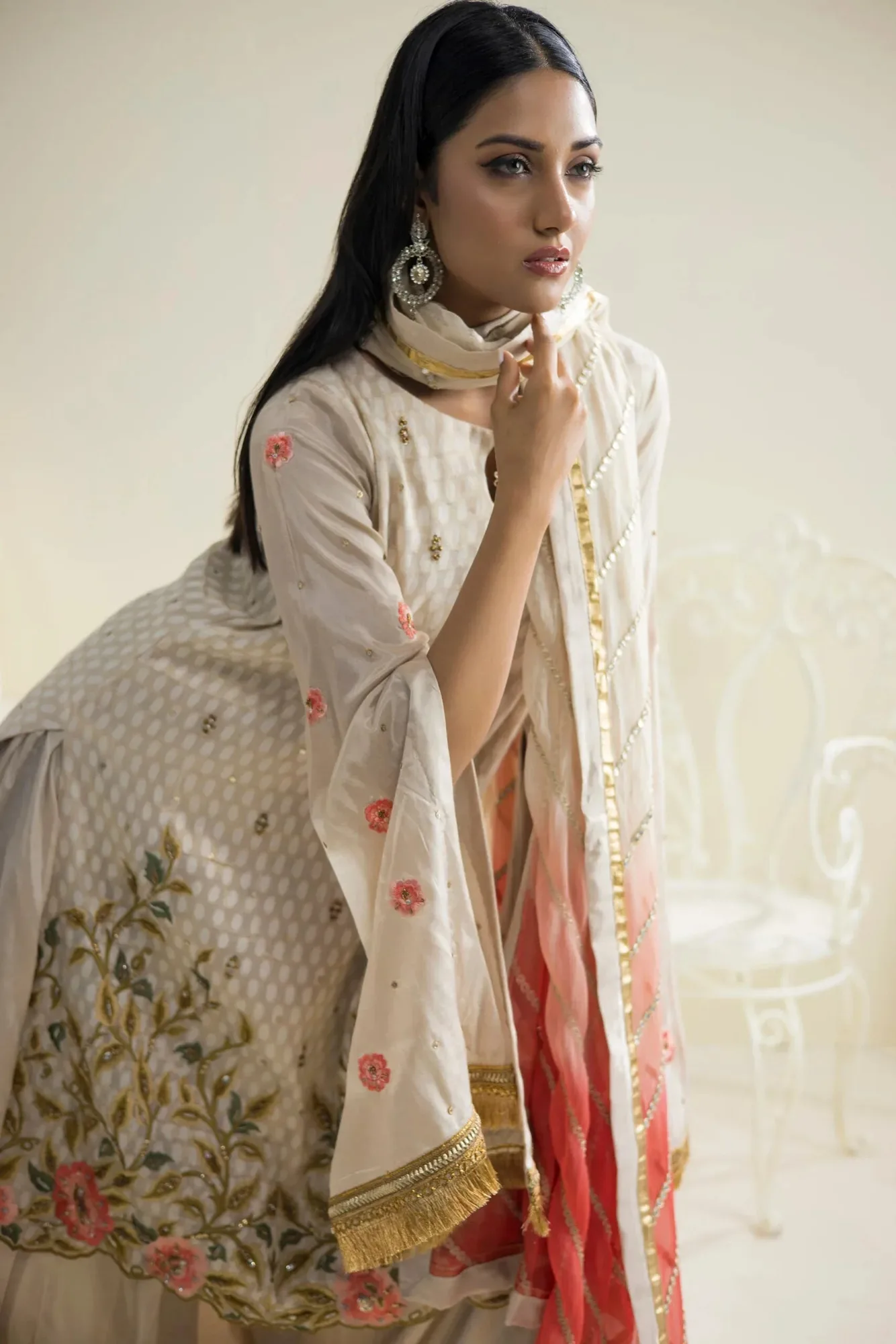 Farhat Jahan Luxury Pret Off White Silk – view 4 – Poshaq