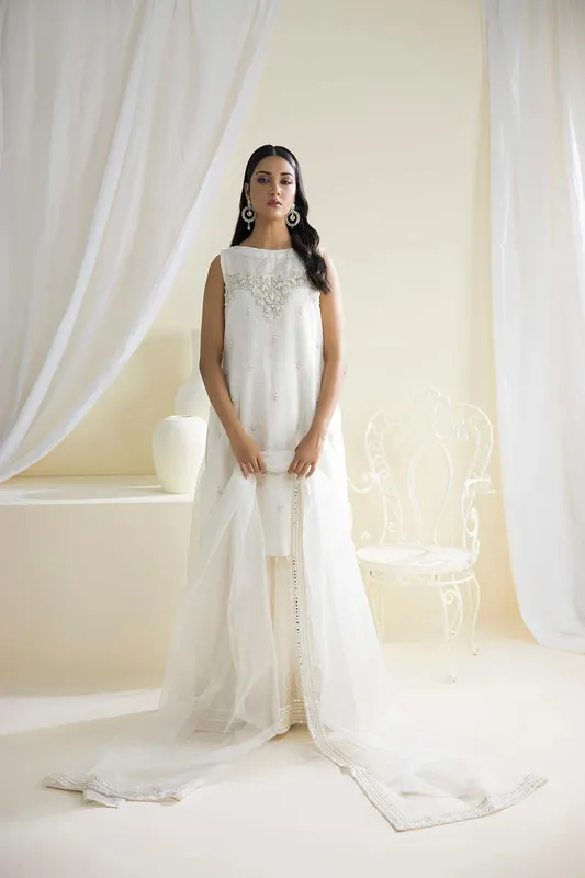 Farhat Jahan Luxury Pret White Organza – view 1 – Poshaq
