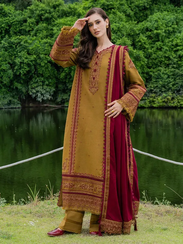 Faiza Faisal Hoor Karandi Mustard Karandi – view 1 – Poshaq