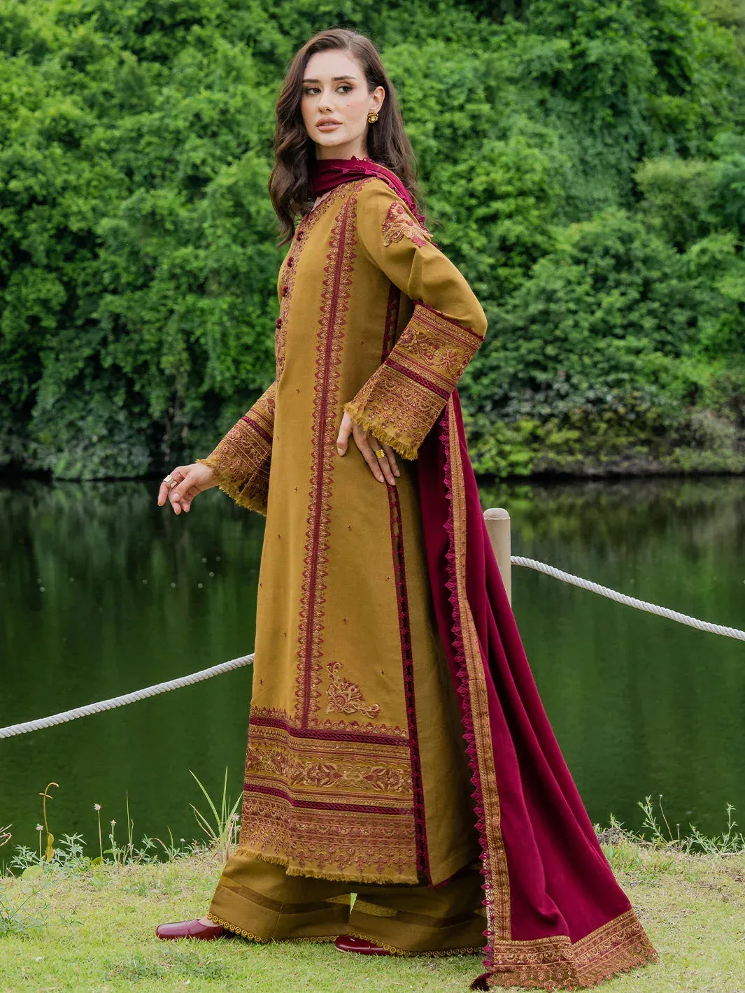 Faiza Faisal Hoor Karandi Mustard Karandi – view 4 – Poshaq