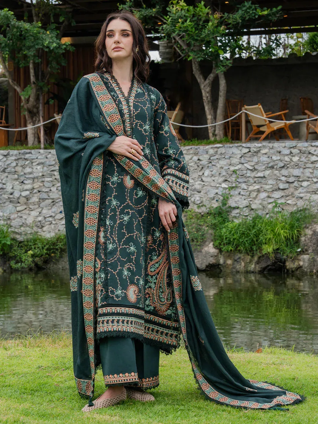 Faiza Faisal Hoor Karandi Green Karandi – view 1 – Poshaq