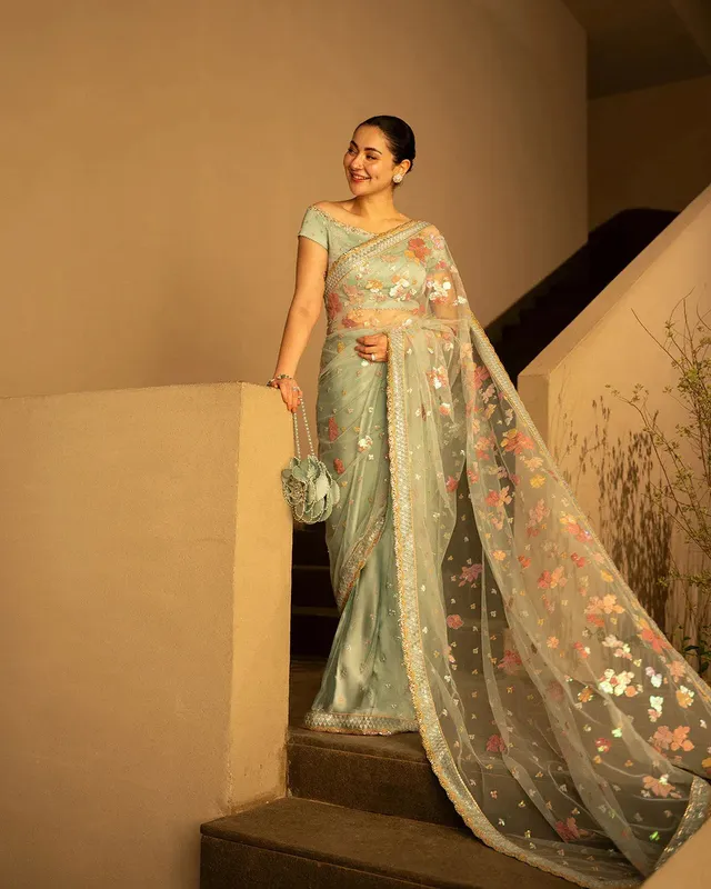 Faiza Saqlain Reina Luxe Green Silk – view 1 – Poshaq