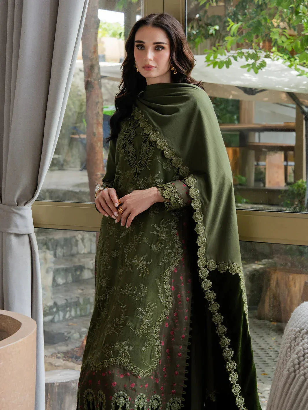 Faiza Faisal Dastaan Khaddar 25 Pastel Green Raw Silk – view 2 – Poshaq